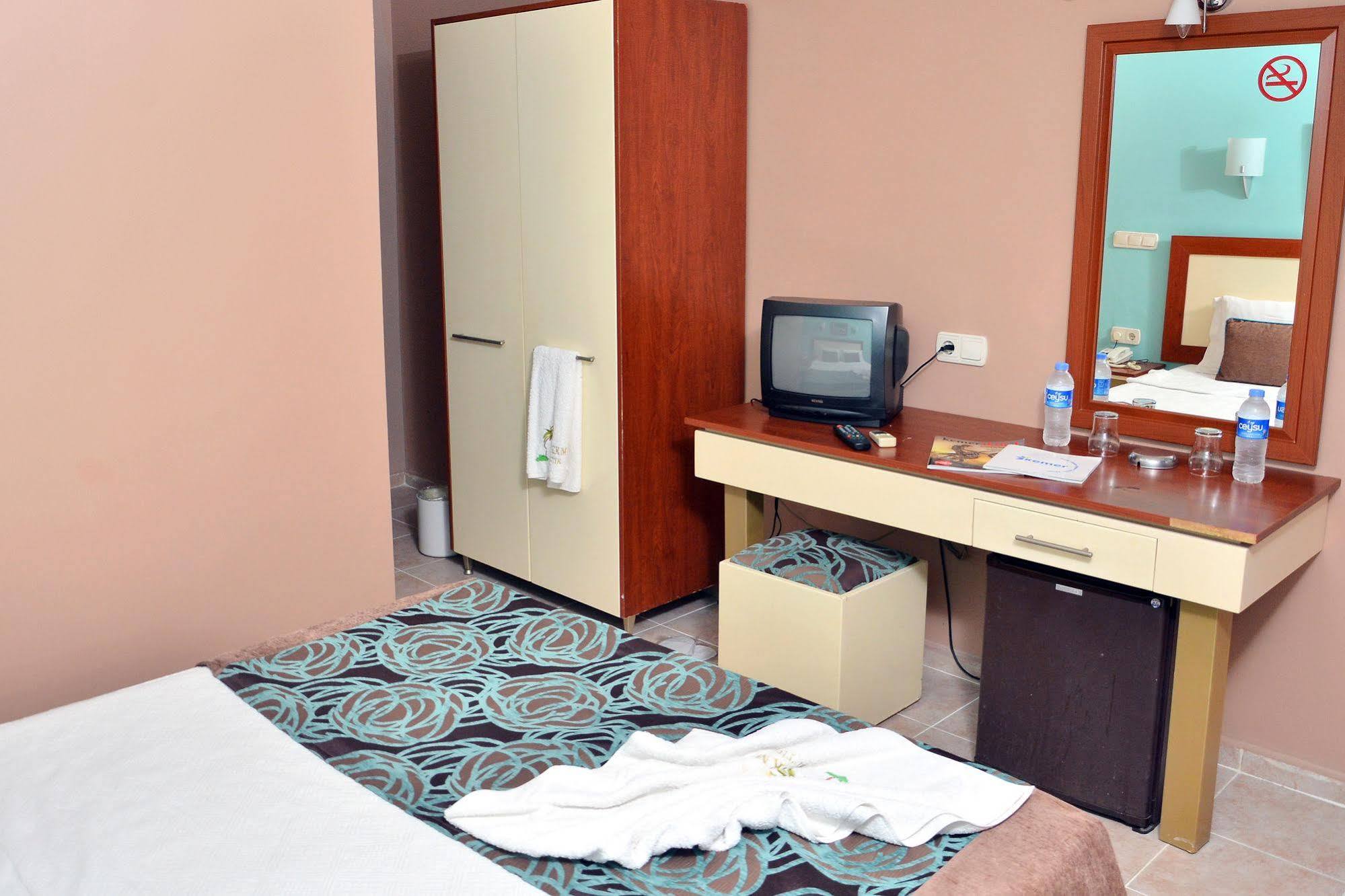 קמר Cekmen Hotel מראה חיצוני תמונה