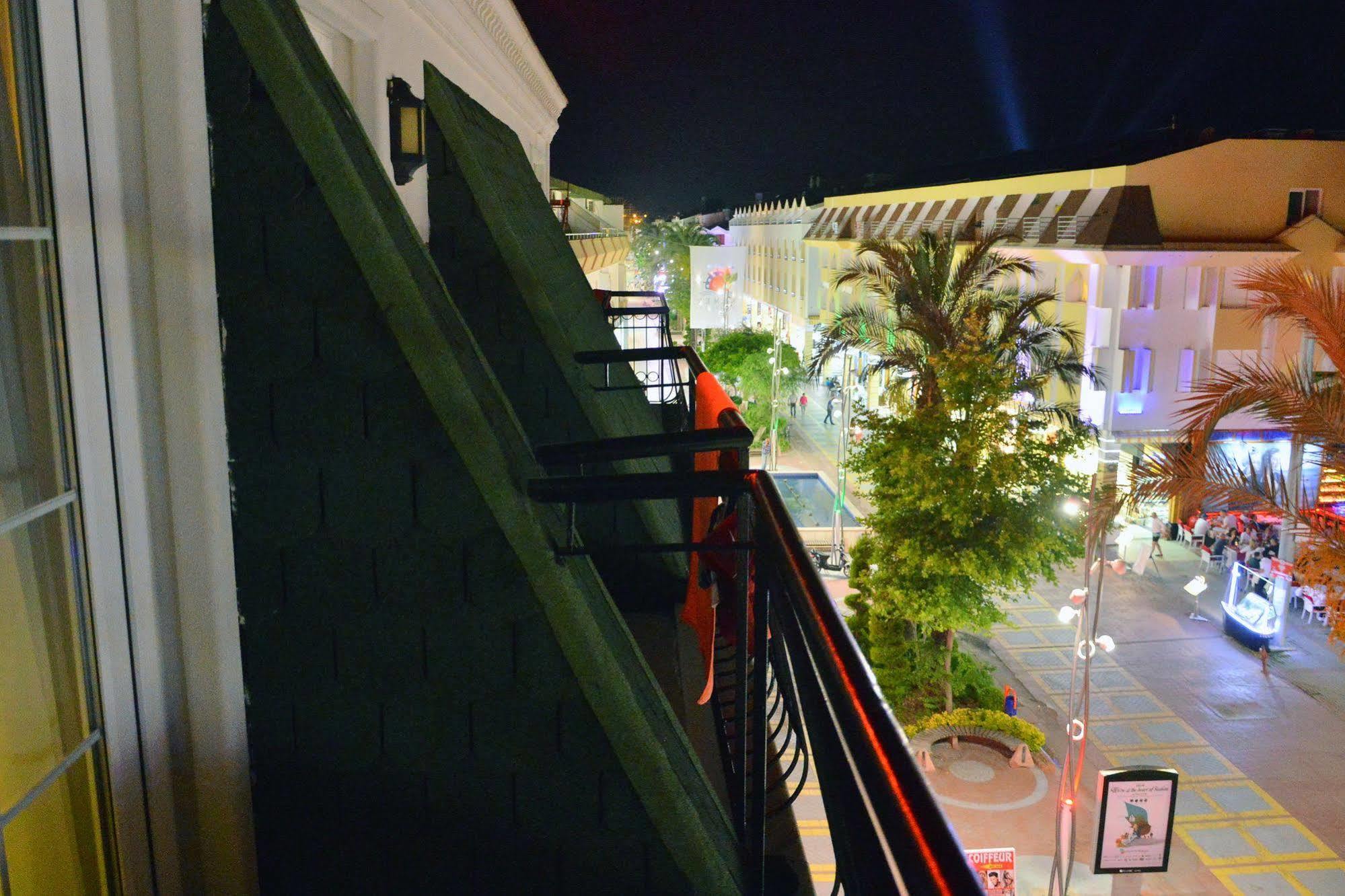 קמר Cekmen Hotel מראה חיצוני תמונה