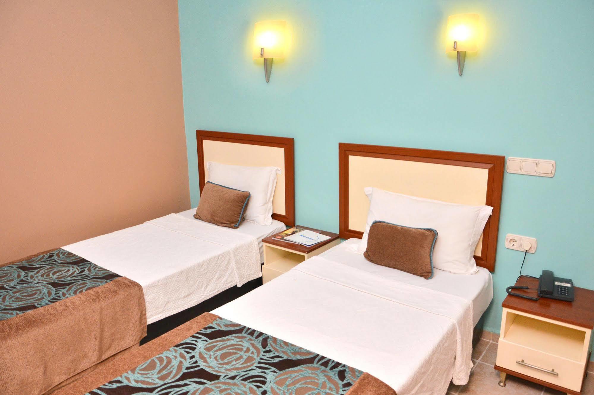 קמר Cekmen Hotel מראה חיצוני תמונה