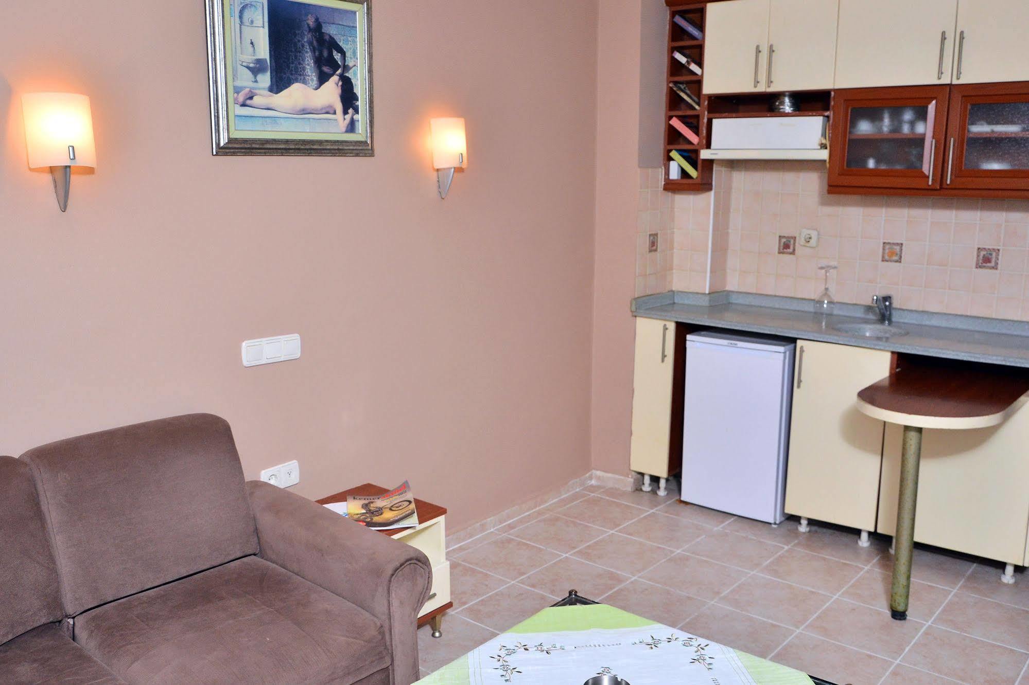 קמר Cekmen Hotel מראה חיצוני תמונה