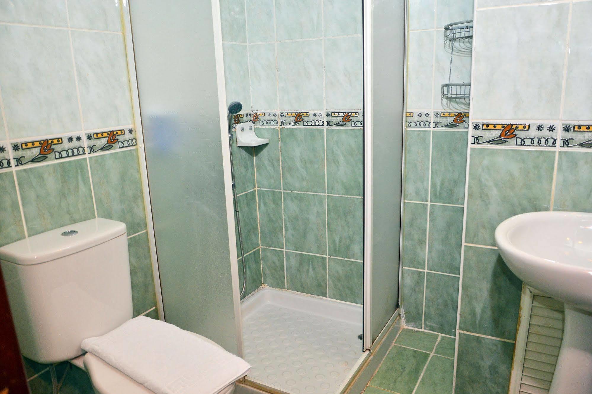 קמר Cekmen Hotel מראה חיצוני תמונה