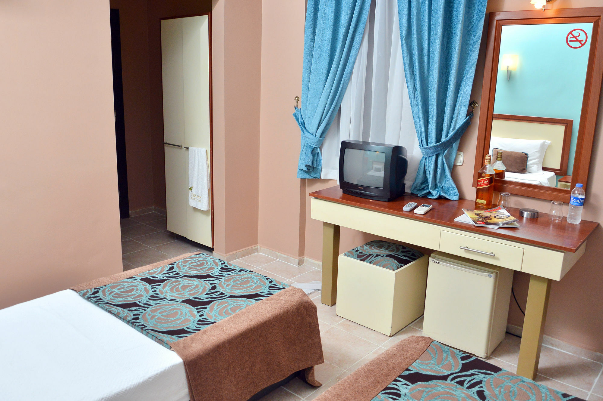 קמר Cekmen Hotel מראה חיצוני תמונה