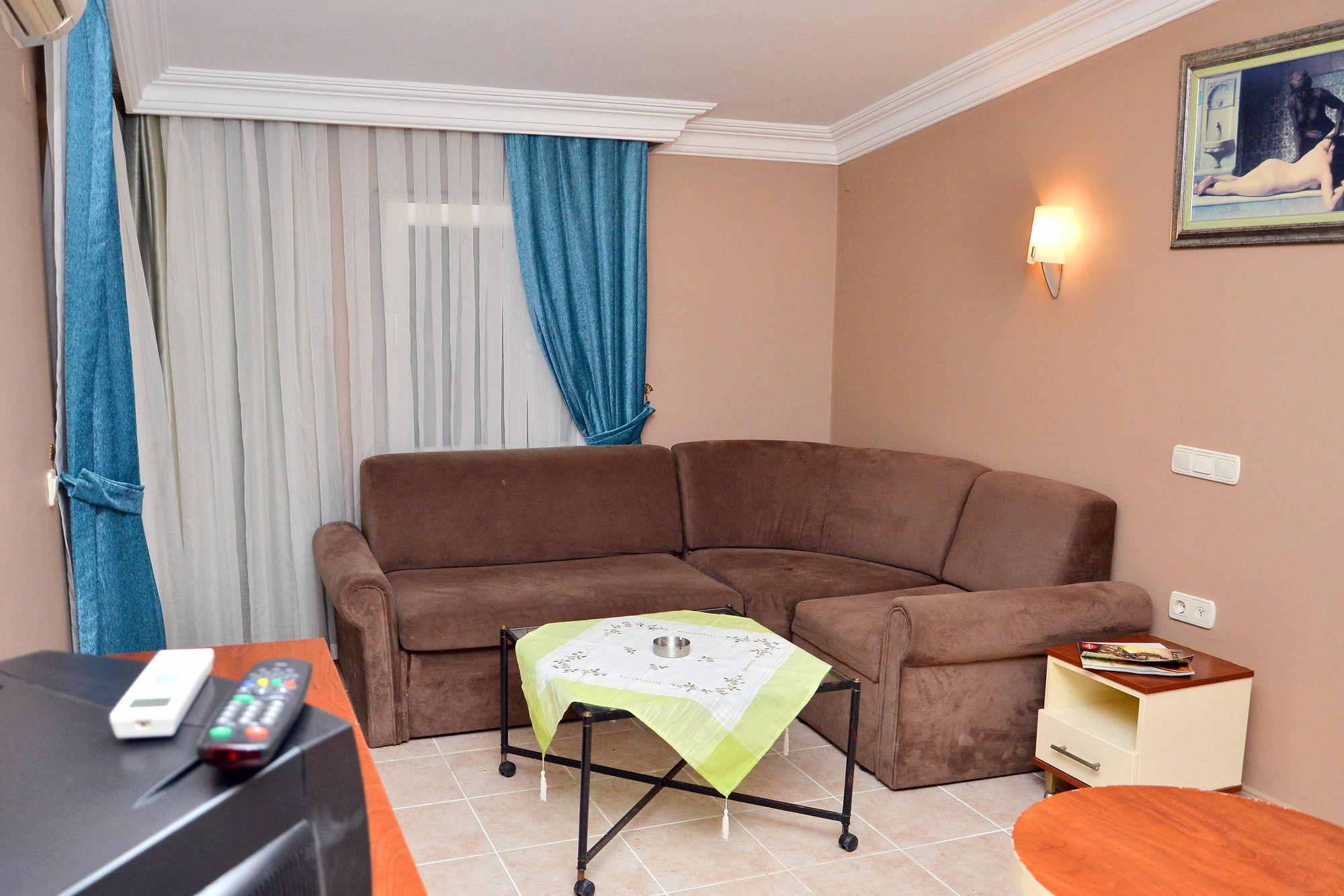 קמר Cekmen Hotel מראה חיצוני תמונה